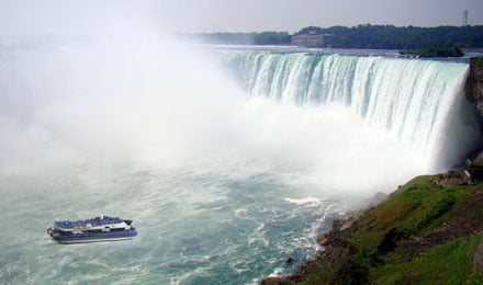 Boat Ride with Niagara City Cruises